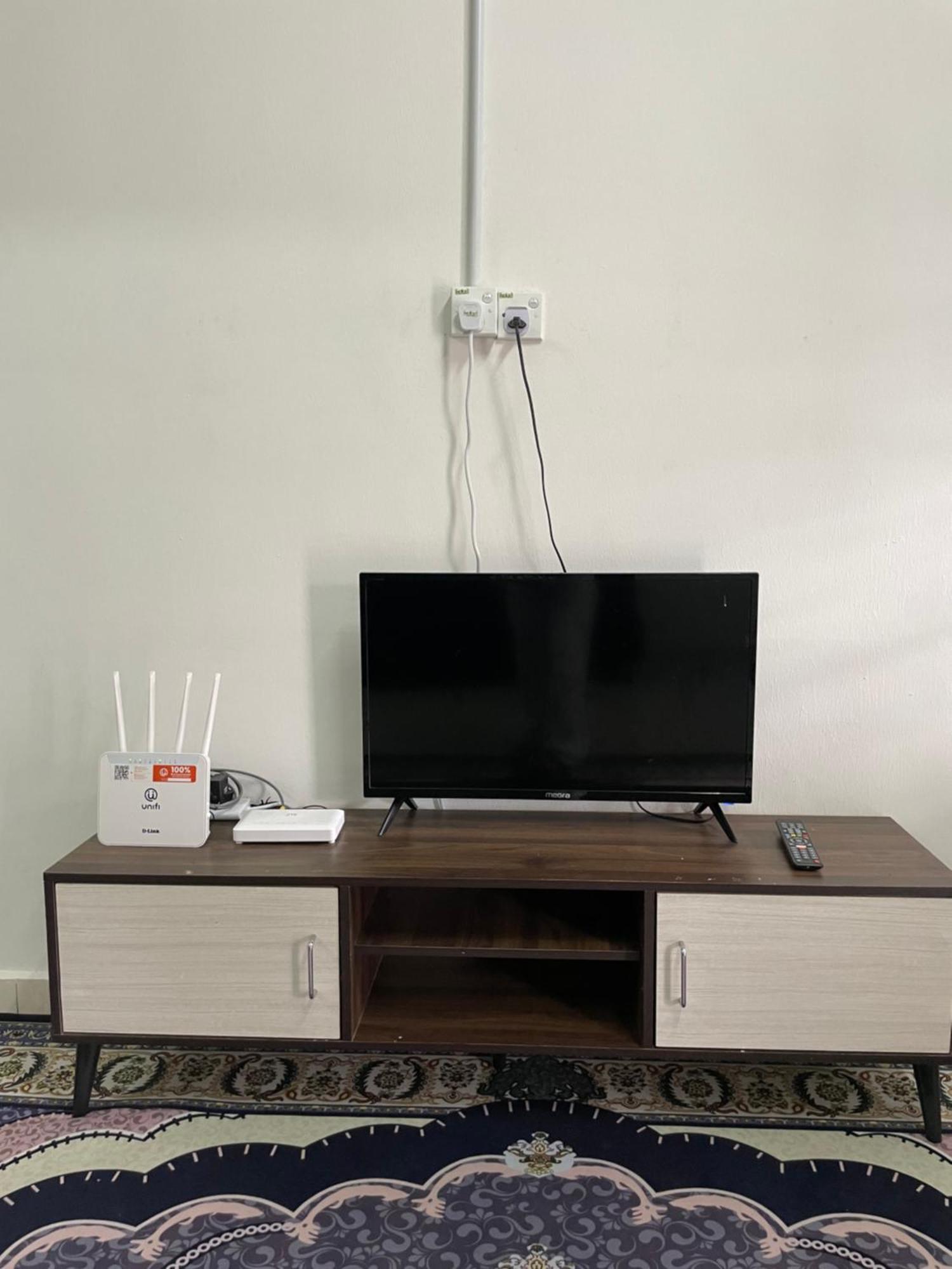 D'Cahaya Homestay Batu Pahat Extérieur photo